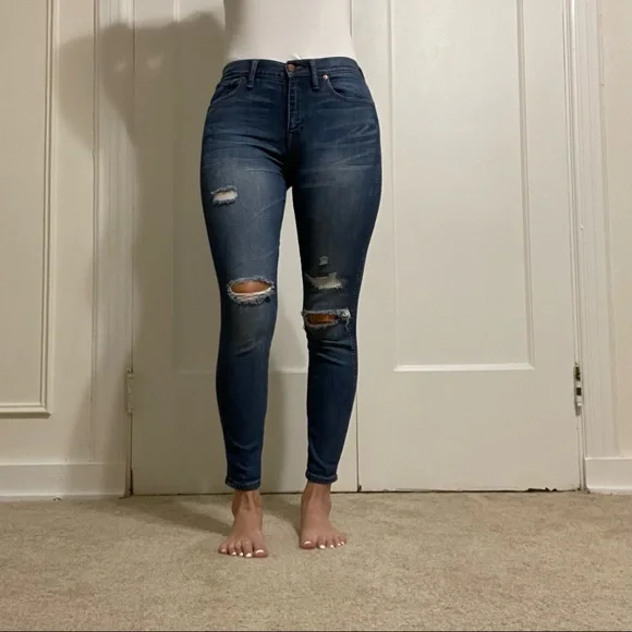 Madewell High Rise Ripped Skinny Jeans - Picture 1 of 2